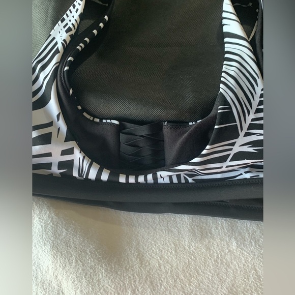 Athleta Swim Square Neck Bikini Top Bra XS Black White 64023 Stretch Mesh Detail - Picture 2 of 9
